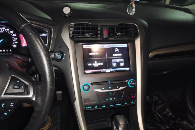 Used Ford Mondeo 2013 2.0L GTDi 200 Luxury Model