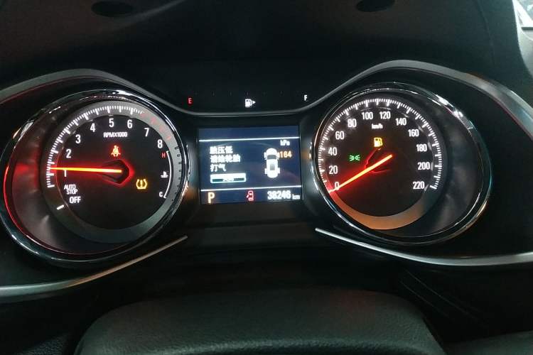 Used Chevrolet Orlando 2020 Light Hybrid Redline 530T Automatic Enjoyment Edition (5+2 Models) Instrument Cluster