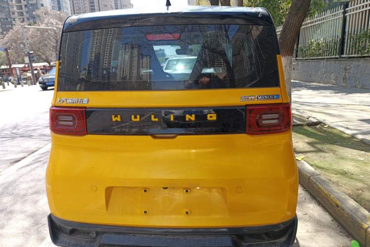 Used Wuling Hongguang MINIEV 2021 Macaron Premium Model – Lithium-NMC Rear