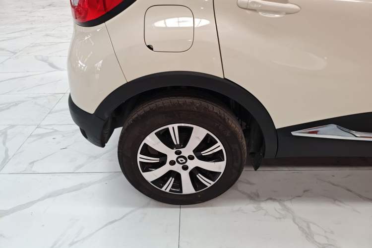 Used Renault Captur 2015 1.2T Automatic Comfort Edition
