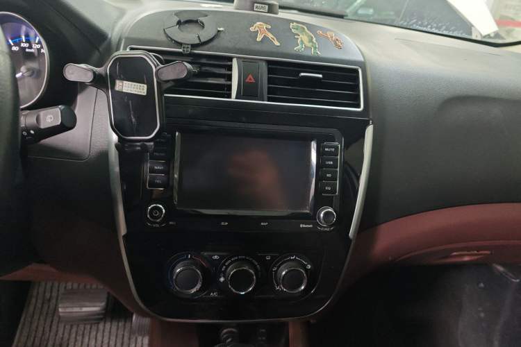 Used FORTHING Joyear X5 2016 1.6L CVT Deluxe Model