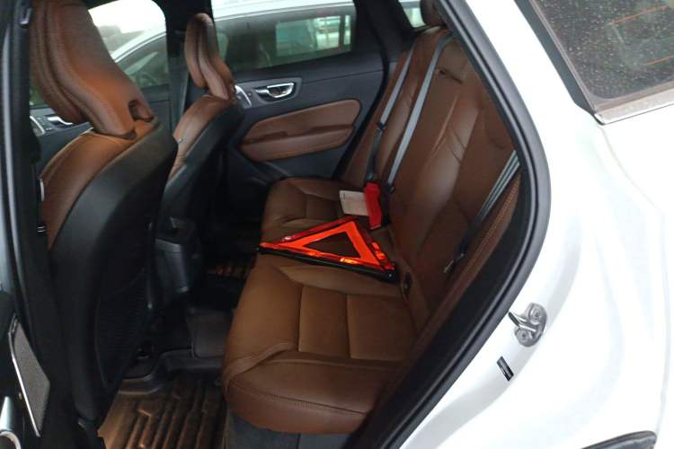 Used Volvo XC60 New Energy 2025 Plug-in Hybrid Long-Range All-Wheel Drive Smart Luxury Edition