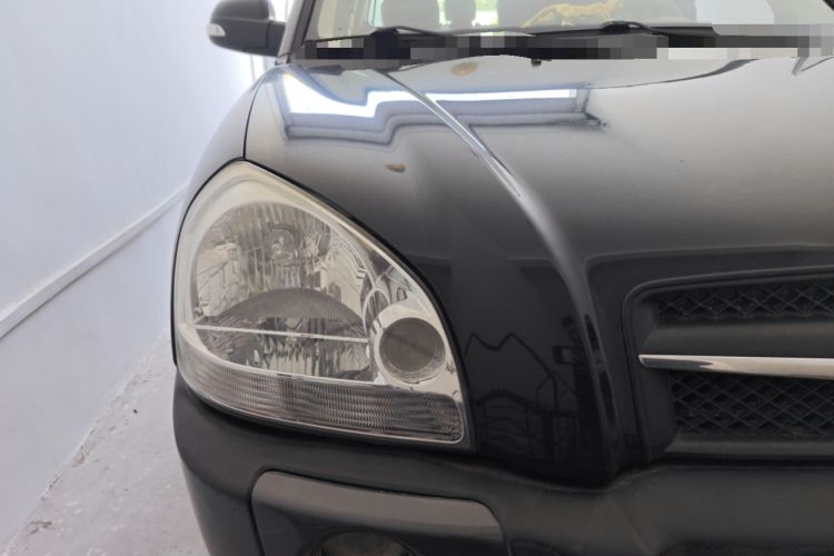 Used Hyundai Tucson 2009 2.0L Automatic Two-Wheel Drive with Sunroof