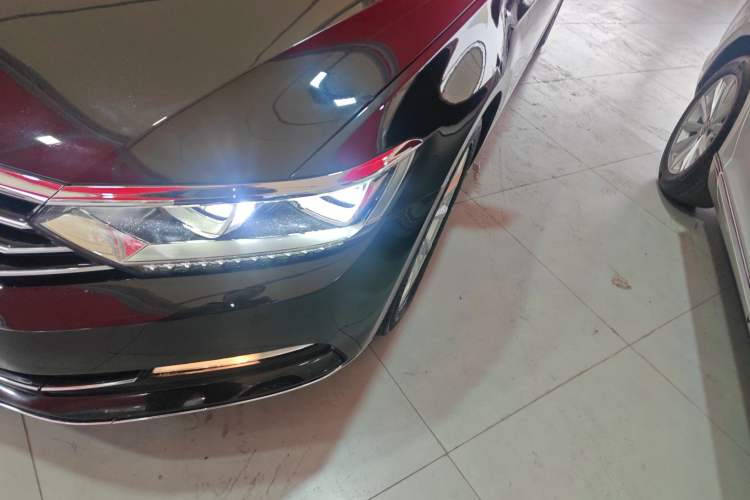 Used Volkswagen Magotan 2019 330TSI DSG Leading Model China VI Standard