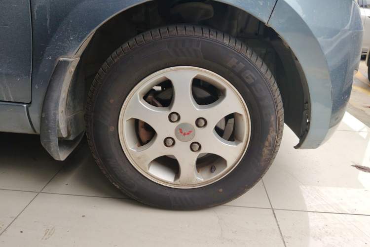 Used Wuling Hongguang 2010 1.4L Comfort Version
