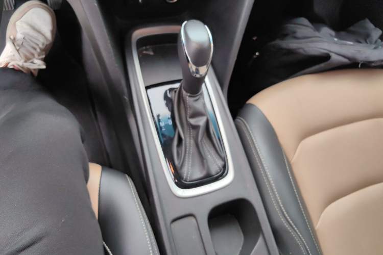 Used Chevrolet Monza 2020 320 Automatic Enjoyment Edition
