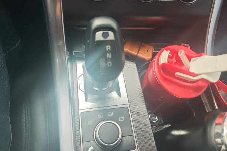 Used Land Rover Range Sport 2016 3.0 SC V6 HSE DYNAMIC Gear Lever