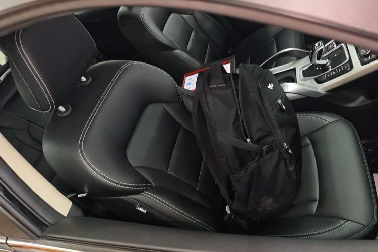 Used Geely Auto Emgrand X7 Sport 2020 1.8TD DCT Two-Wheel Drive Smart Connect 4G-Enabled Version