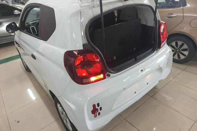 Used Roewe Clever 2022 311km QiQi BoBo Edition Rear Left 45 Deg