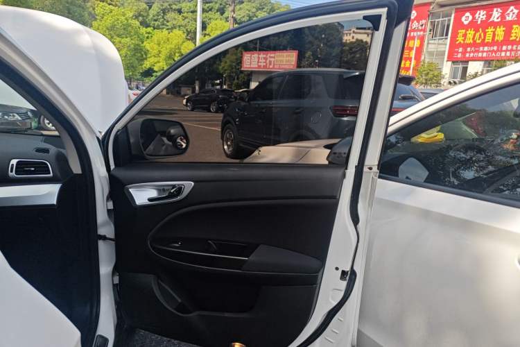 Used FAW Junpai D60 2015 1.5L Manual Comfort Model