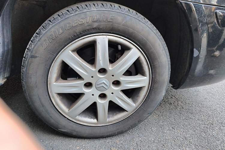 Used Citroen Elysee 2013 Sedan Classic 1.6L Manual Tech Edition
