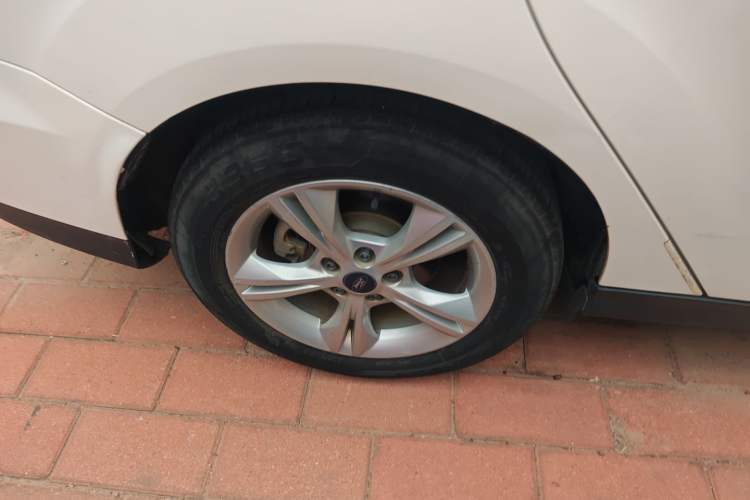 Used Ford Focus 2015 Sedan 1.6L Automatic Comfort Model