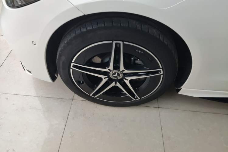 Used Mercedes-Benz C-Class 2024 Facelift C 260 L Night Edition Sport Version
