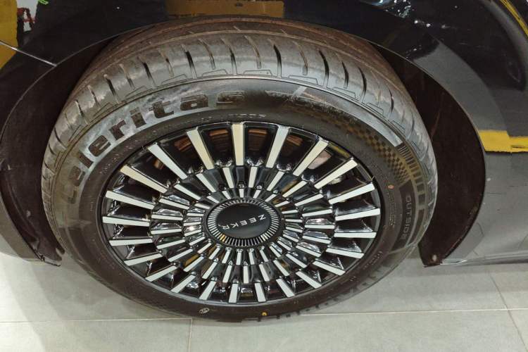 Used Zeekr 009 2022 WE Edition
