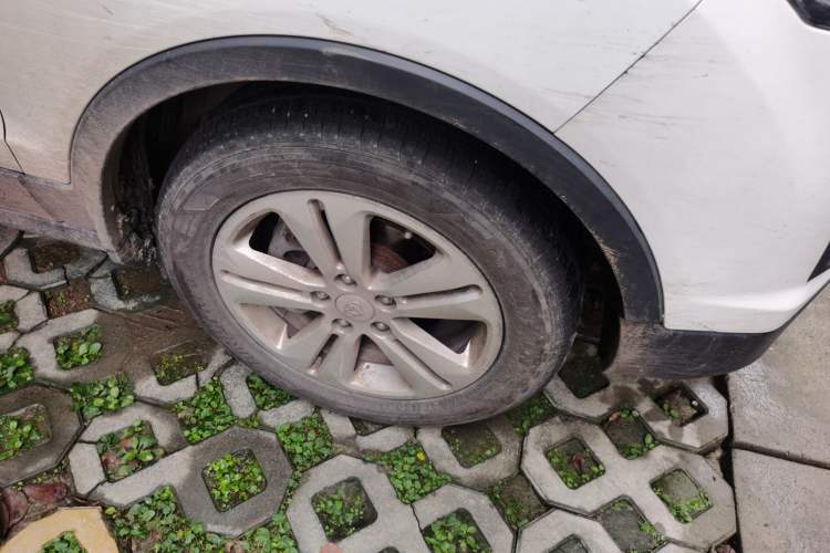 Used CHANGAN OSHAN CX70 2018 Revised Version 1.6L Manual Prestige Edition