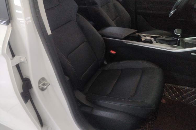 Used Geely Auto Emgrand 2023 4th Generation Champion Edition 1.5L CVT Prestige Model
