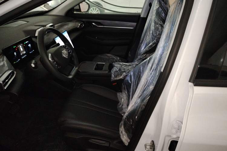 Used Dongfeng Aeolus SKY EV01 2025 530 km AIR Elite Edition
