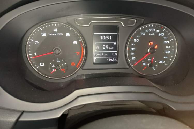 Used Audi Q3 2015 30 TFSI Ambition Edition