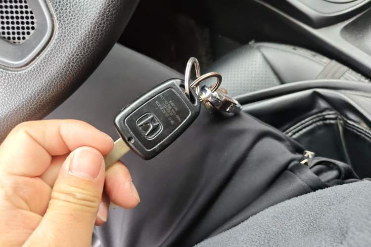 Used Honda City 2015 1.5L manual Comfort version