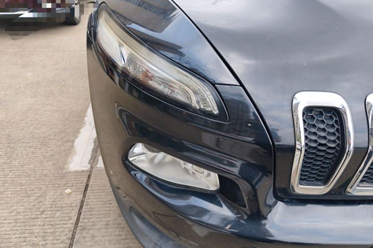 Used Jeep Cherokee 2017 2.4L Leading Smart Edition
