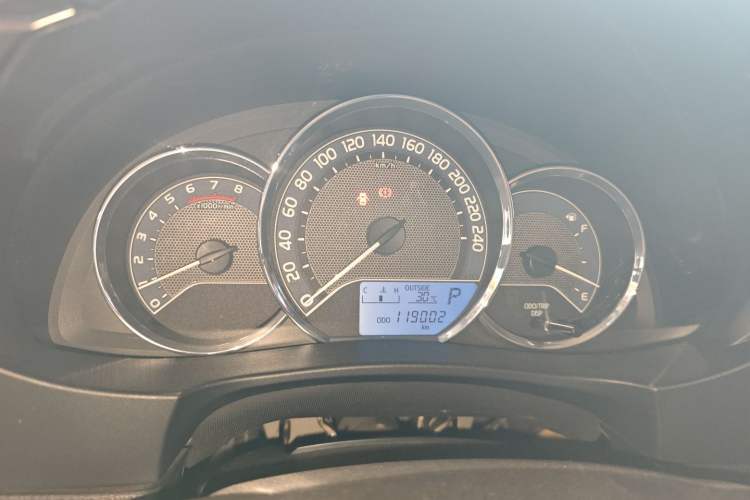 Used Toyota Corolla 2017 1.2T CVT GL-i Instrument Cluster