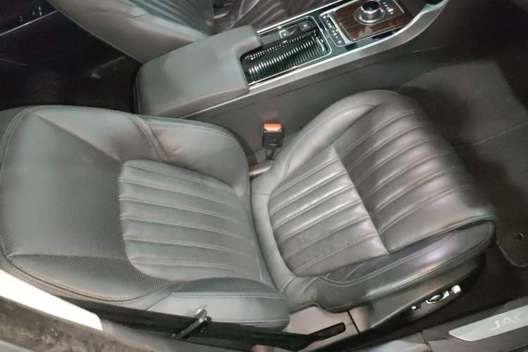 Used Jaguar XFL 2017 XFL 3.0 SC 340 PS Premium Edition