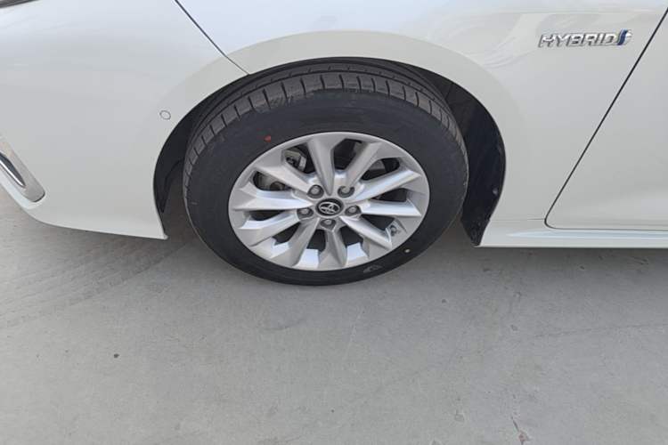 Used Toyota Corolla 2021 Dual-Motor 1.8L E-CVT Elite Edition Exterior 4