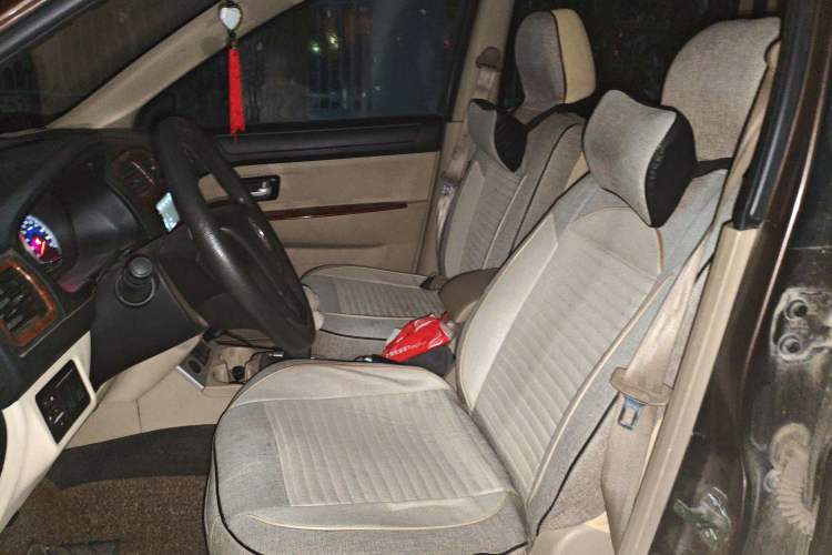 Used Dongfeng Fengon 330 2014 1.5L Manual Utility Version DK15
