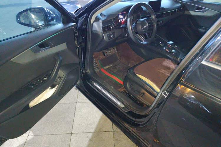 Used Audi A4L 2019 40 TFSI Ambition China VI