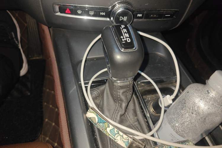 Used Volvo XC60 2019 T5 4x4 Smart Edition China VI Standard