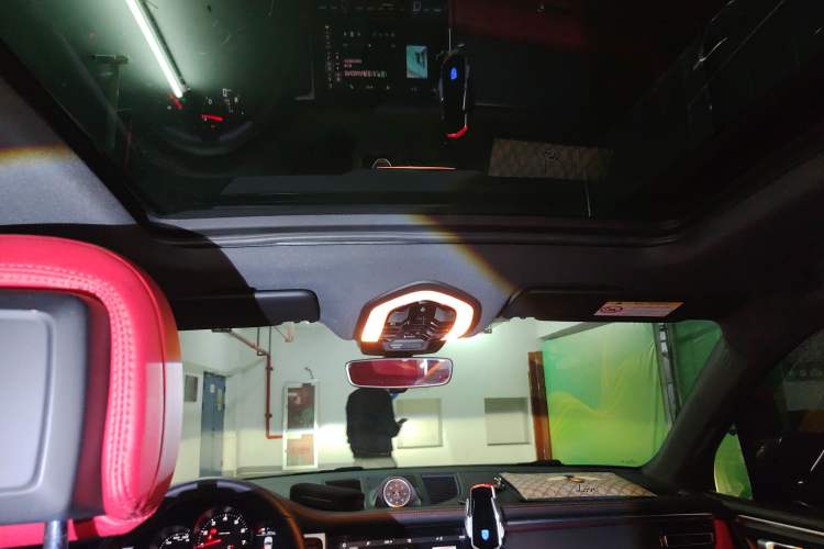 Used Porsche Macan 2018 Macan 2.0T