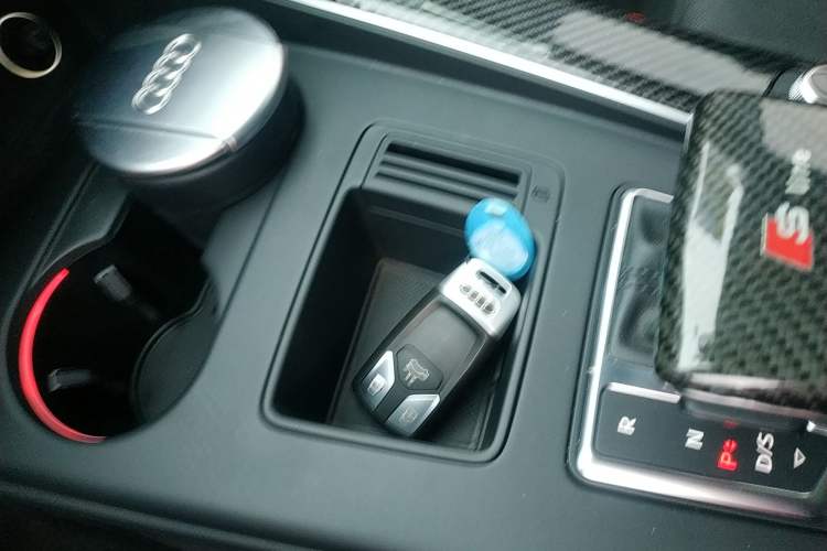 Used Audi A4L 2020 40 TFSI Fashion Dynamic Model
