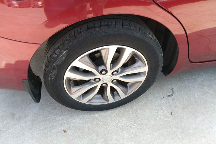 Used Buick GT 2018 18T Automatic Elite Model