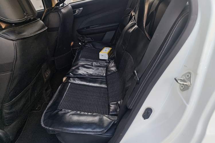 Used Geely Auto Vision X3 2017 1.5L Manual Luxury Model
