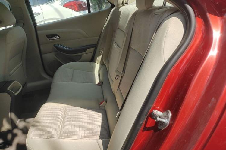 Used Chevrolet Malibu 2014 2.0L Automatic Comfort Edition
