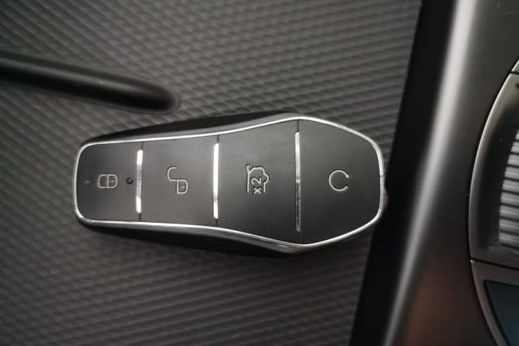 Used BYD Seal 05 DM-i 2025 DM-i Intelligent Drive 120KM Flagship Model Interior 1