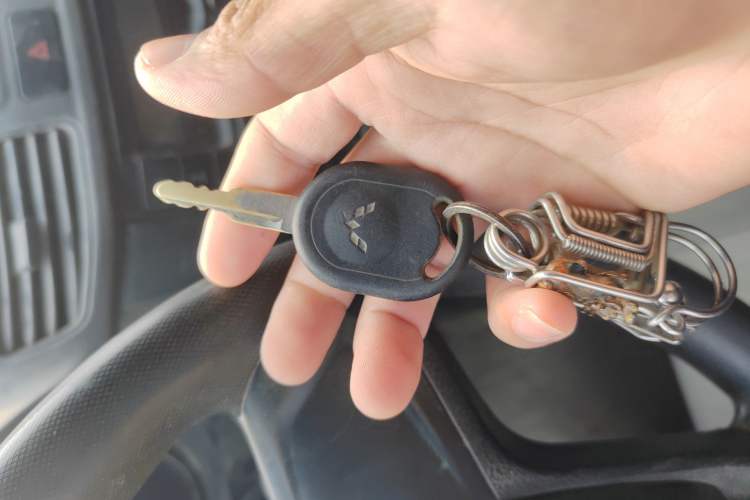 Used Wuling Hongguang 2015 1.5L S Basic Version China V Standard