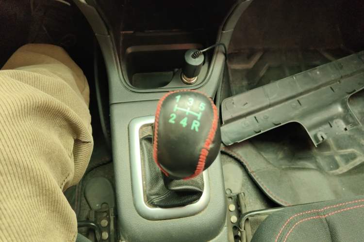 Used Suzuki Liana A6 2015 Hatchback 1.4L Manual Enjoyment Model