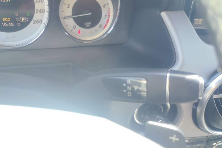 Used Mercedes-Benz GLK-Class 2015 GLK 260 4MATIC Fashion Edition Ultimate Version Gear Lever