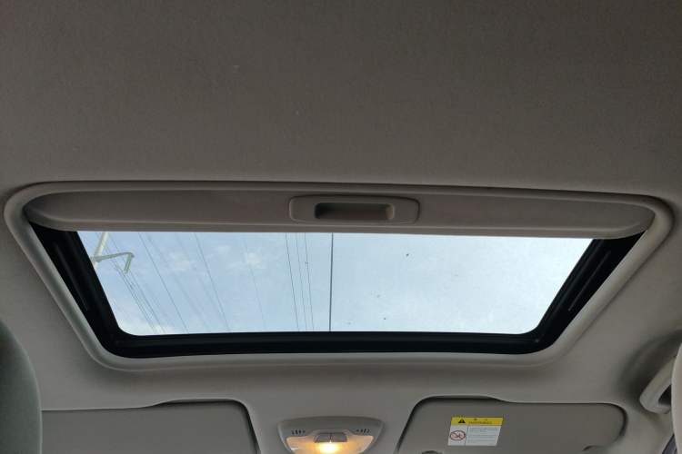 Used Chevrolet Sail 2015 Sail 3 1.5L Manual with Ideal Sunroof Edition Headliner