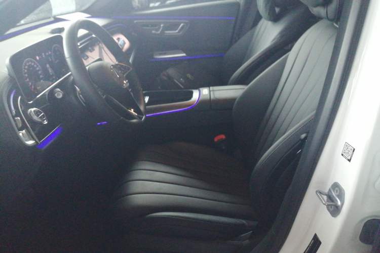 Used Mercedes-Benz E-Class New Energy 2024 E 350 e L Plug-in Hybrid Sedan