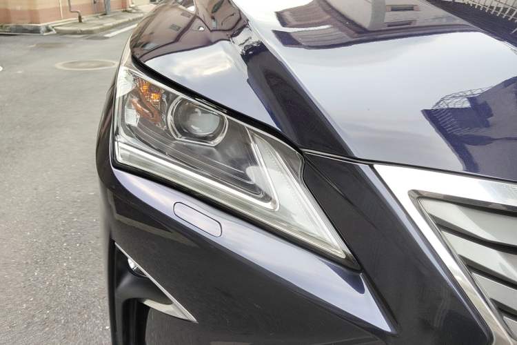 Used Lexus RX 2016 300 Two-Wheel Drive Comfort Edition China V Standard Right Front Headlight