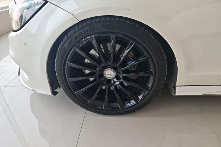 Used Mercedes-Benz CLS 2016 CLS 320 Elegant Edition
