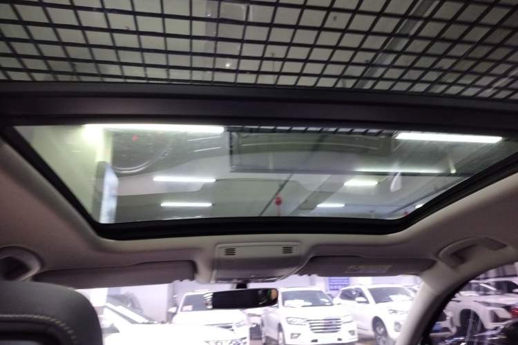 Used Volkswagen Magotan 2020 330TSI DSG Leading Model
