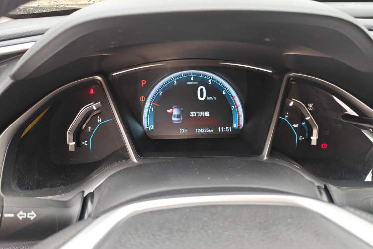 Used Honda Civic 2016 220TURBO CVT Luxury Edition
