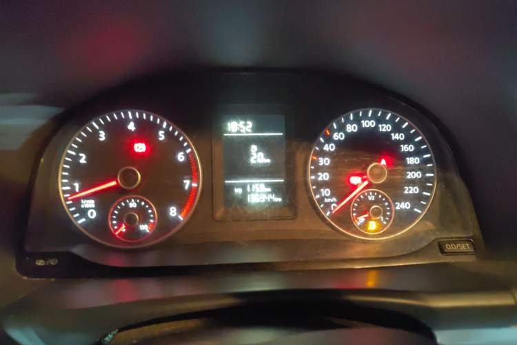 Used Volkswagen Touran 2013 1.4T Manual Fashion Edition 5 Seats