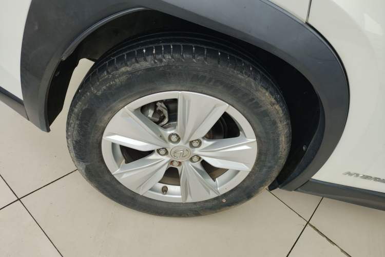 Used Lexus UX 2020 260h Explore & Adventure Edition Right Rear Wheel Hub