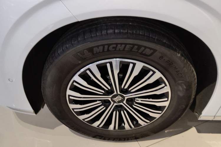 Used BYD Xia 2025 DM-i 1.5T 180km Beyond Edition
