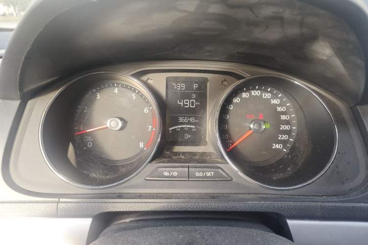 Used Volkswagen Gran Lavida 2017 180TSI DSG Comfort Edition
