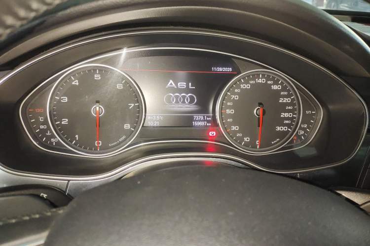 Used Audi A6L 2015 30 FSI Millionth Anniversary Comfort Model
